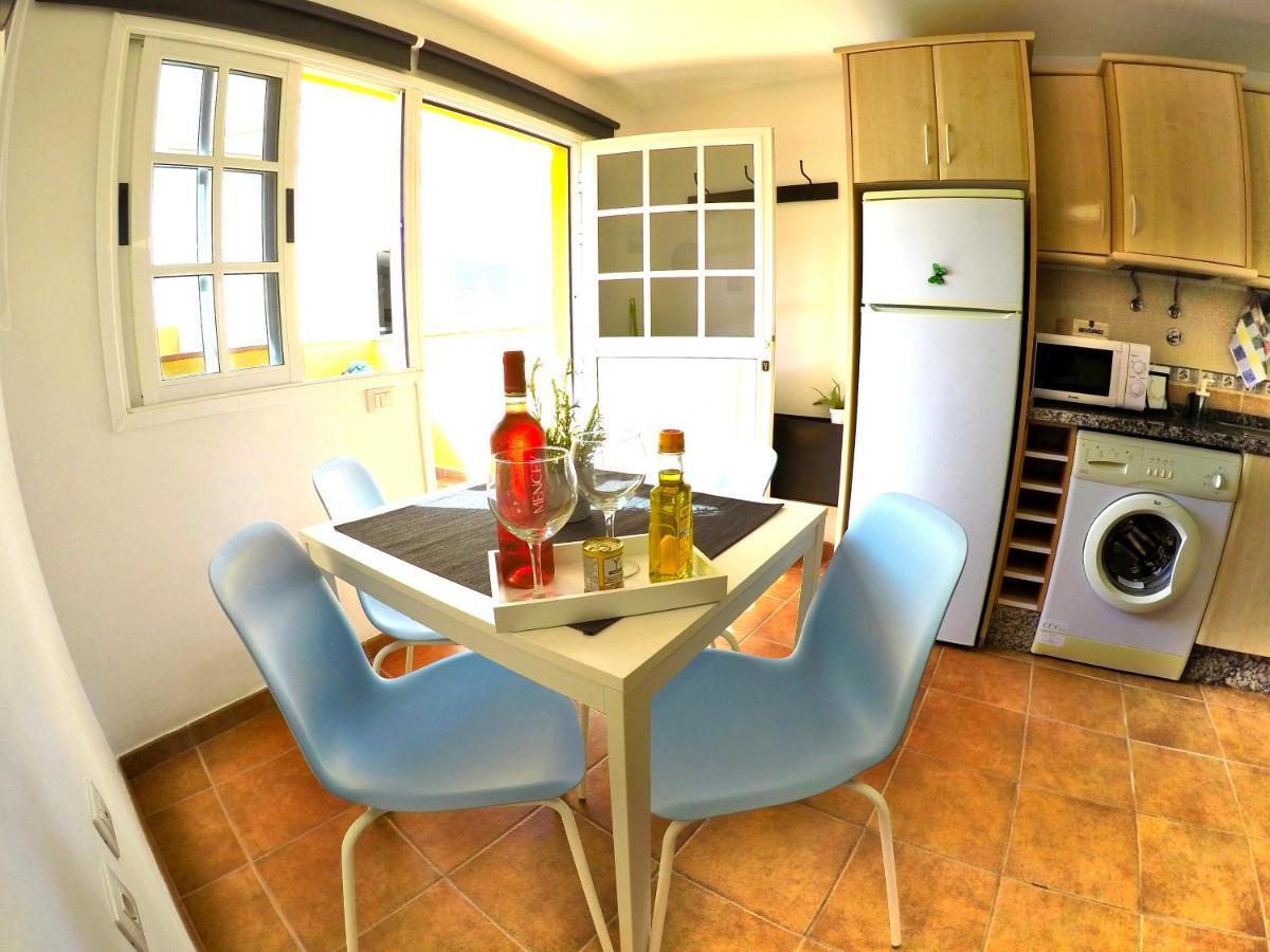 Apartamentos Ester Santa Cruz de Tenerife Exteriör bild